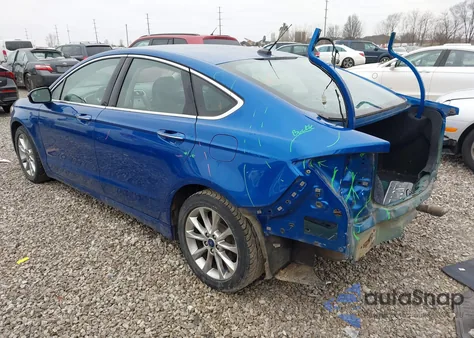 2017 Ford Fusion Se z USA, uszkodzony, nr VIN 3FA6P0HD6HR186366